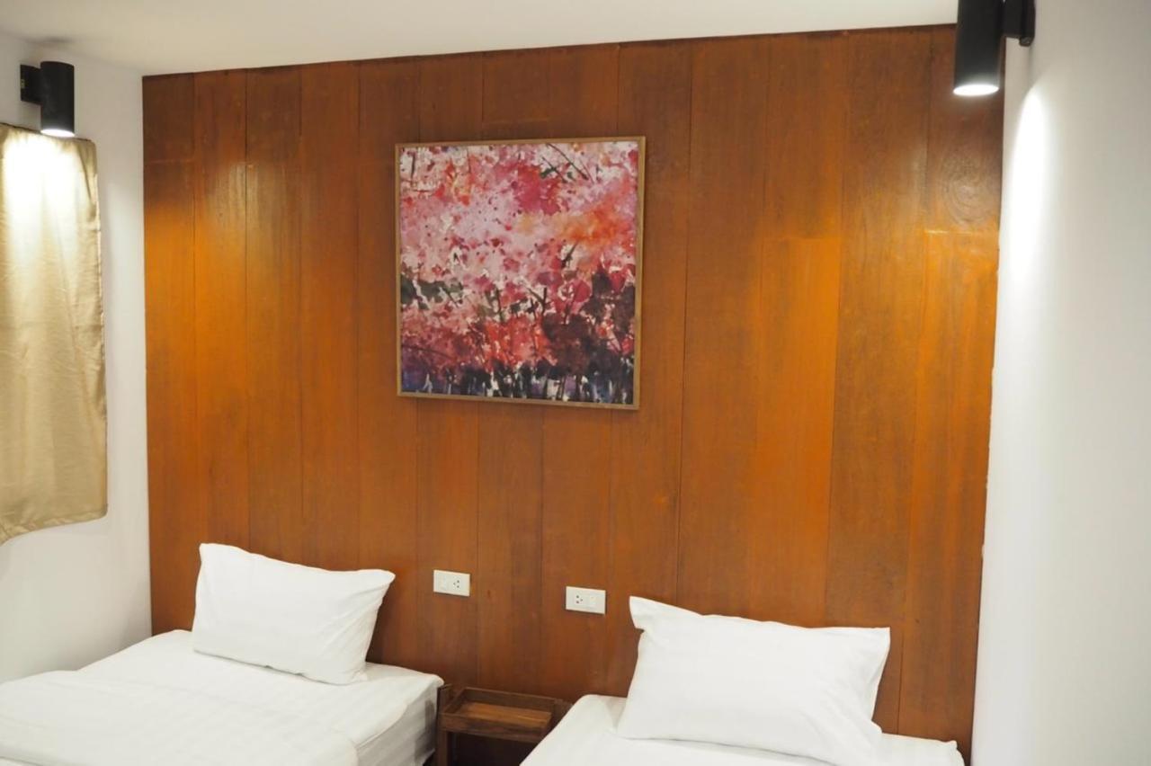 Insight Hostel เชียงใหม่ ภายนอก รูปภาพ