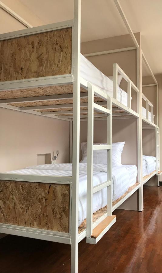 Insight Hostel เชียงใหม่ ภายนอก รูปภาพ