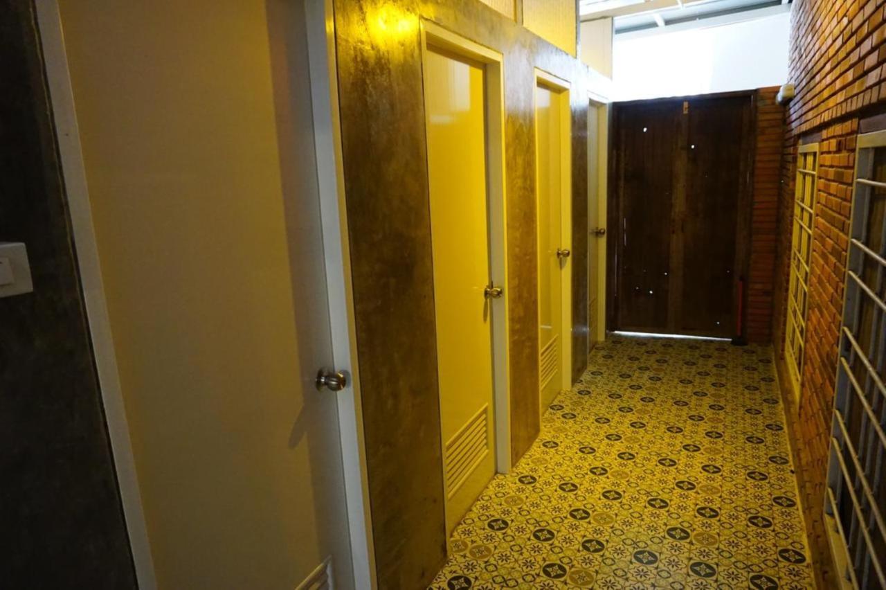 Insight Hostel เชียงใหม่ ภายนอก รูปภาพ